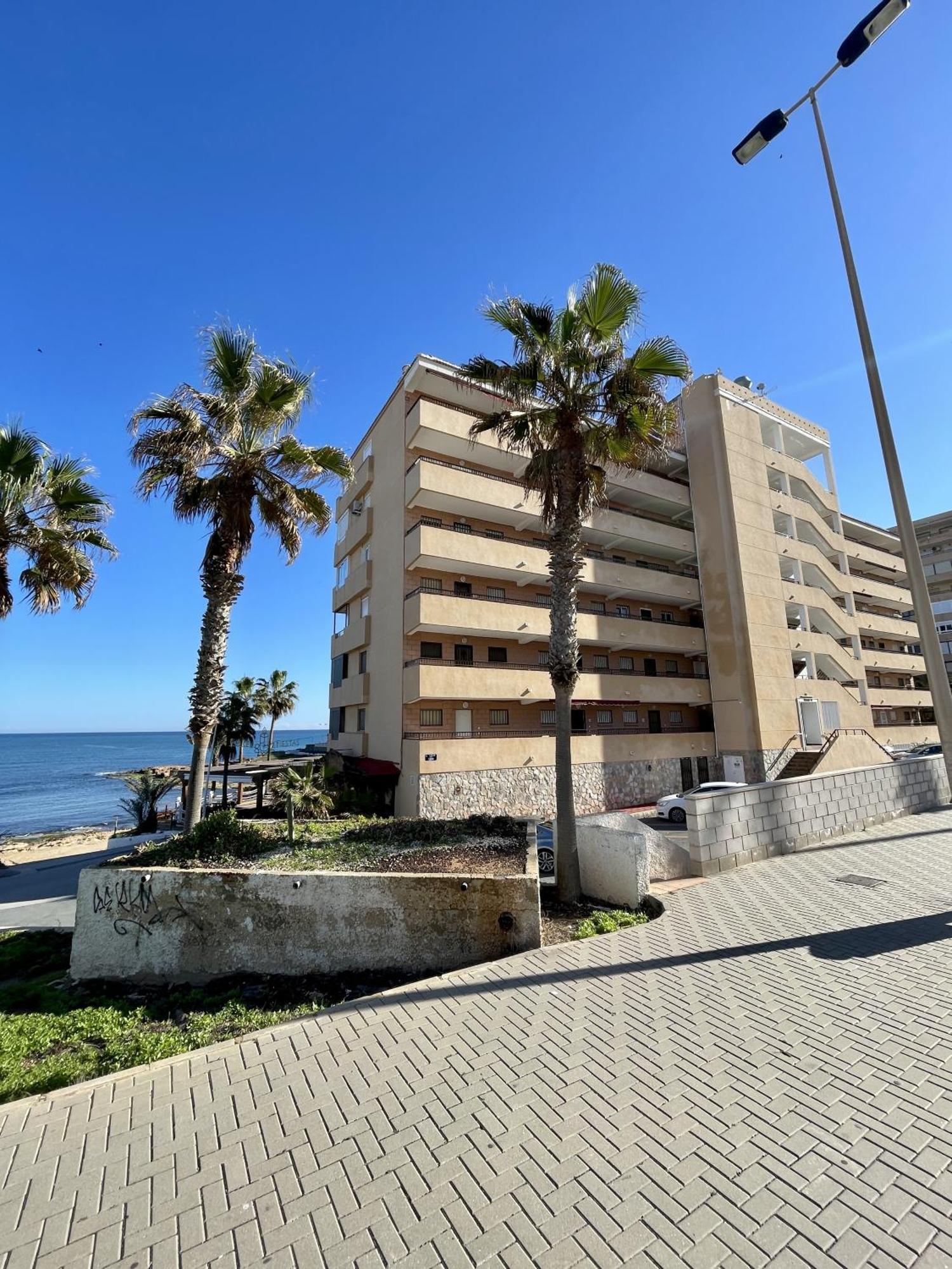 Apartamento Con Vistas Al Mar En Cabo Cervera 托雷维耶哈 外观 照片